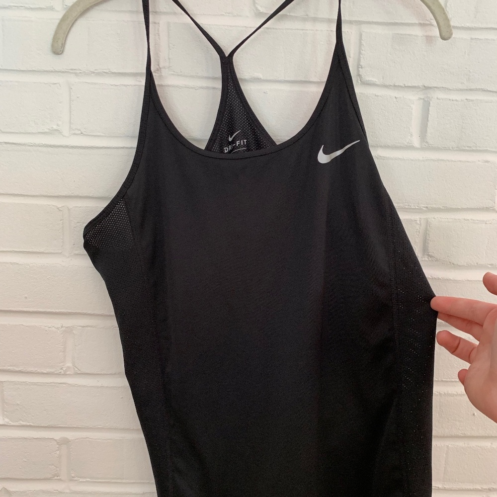 Nike black workout tanktop